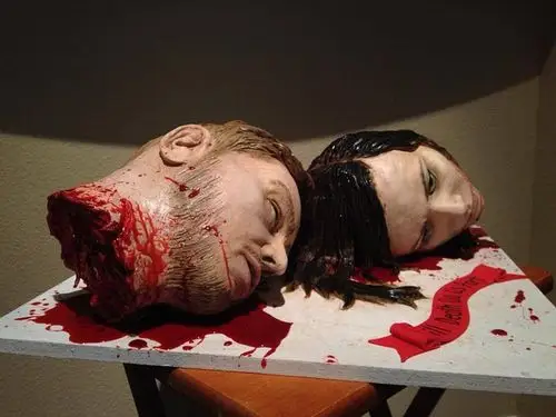 【慎入】写实到吓死人的断头婚礼蛋糕