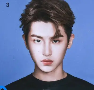 黄明昊侧脸可爱