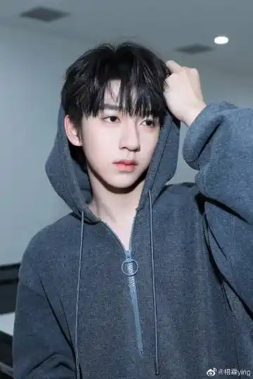 贺峻霖[超话]#啊. - @相霖ying的微博 - 微博