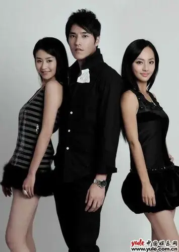 《丝丝心动》开播 蓝正龙牵手内地版杉菜颖儿