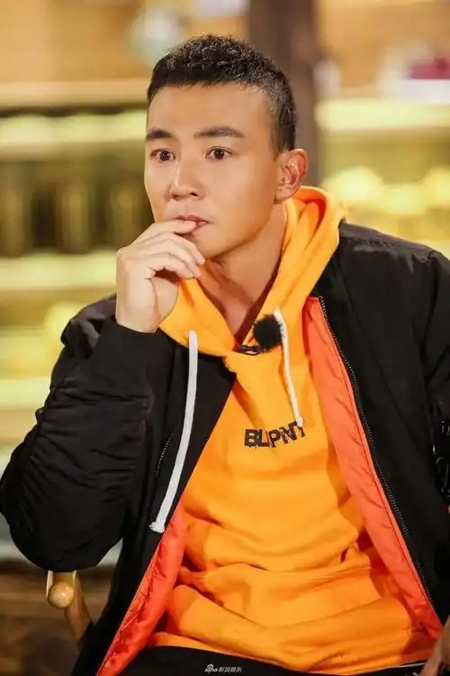 刘畊宏在直播间聊起自己的好友周杰伦的身体健康问题,又双叒叕被系统