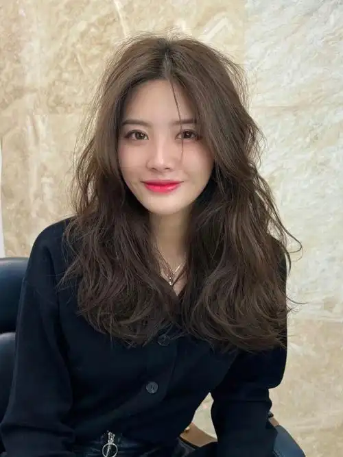 夏天简单好打理的发型