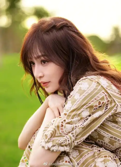 sandro明星穿法歌手演员王心凌