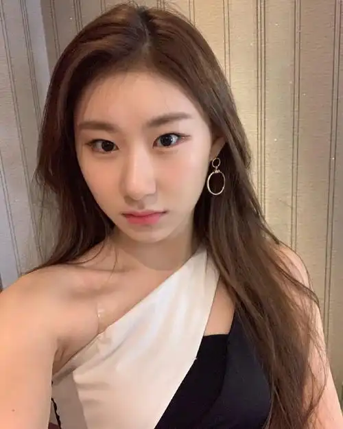 舞动饭心李彩领