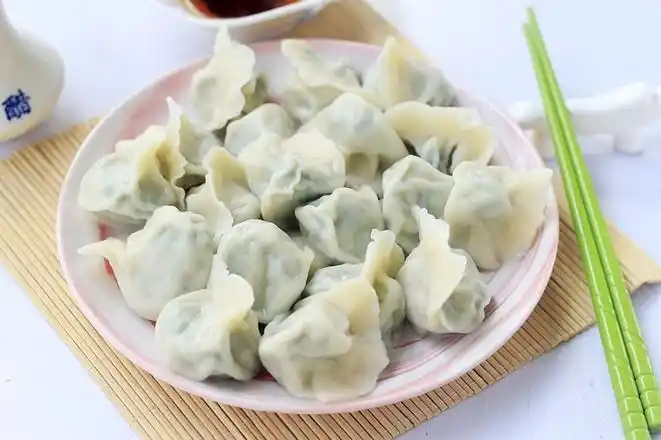 韭菜鱼肉饺子,韭菜鱼肉饺子的家常做法 - 美食杰韭菜鱼肉饺子做法大全