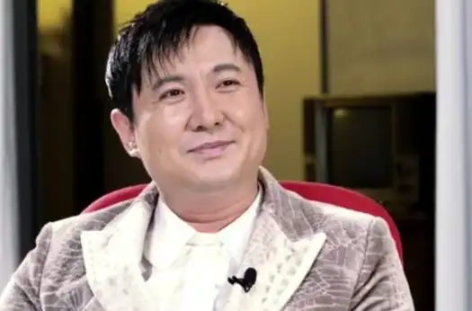 沈腾胖了不止50斤和老婆齐步并肩脖子都没了