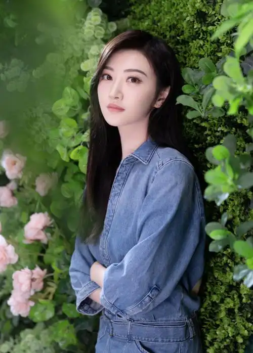 景甜问题代言获粉丝原谅,部分品牌开始解约,三年内不得有新代言