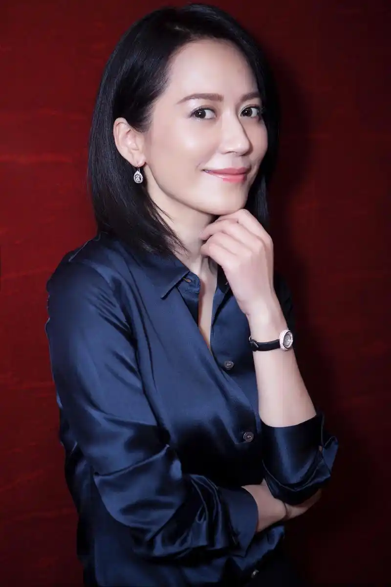 俞飞鸿优雅知性活动图片56