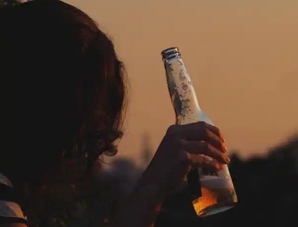 最近心情不好的很压抑的伤感心情说说短句