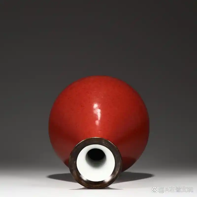 旧藏 明 宣德宝石红釉银口大玉壶春瓶 尺寸:高32公分 肚径17公分