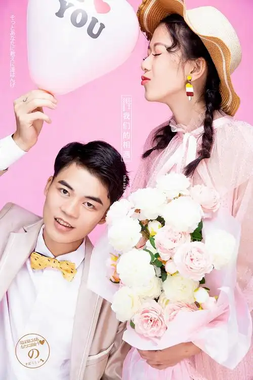 sevenps的婚纱摄影作品《粉色创意文艺》
