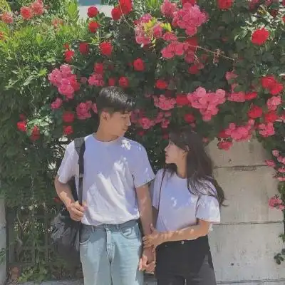 真人情侣头像唯美