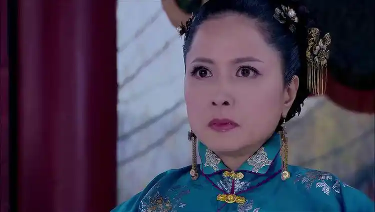 极品新娘:孩子只让豆豆抱才不哭,素兰跪下来求沈夫人让豆豆回家