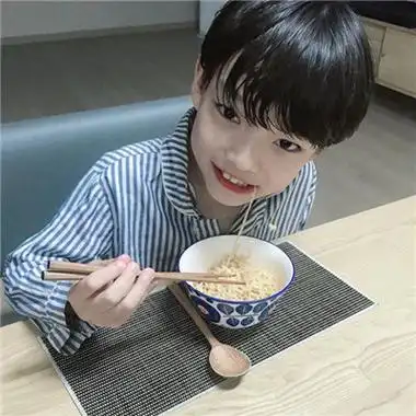 可爱小男生正太卖萌头像2021 我什么都没有请你谨记