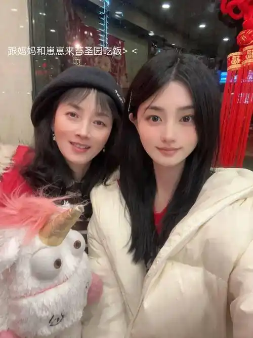 送妈妈去机场后,我回车里哭了好久_上海_时候_都会