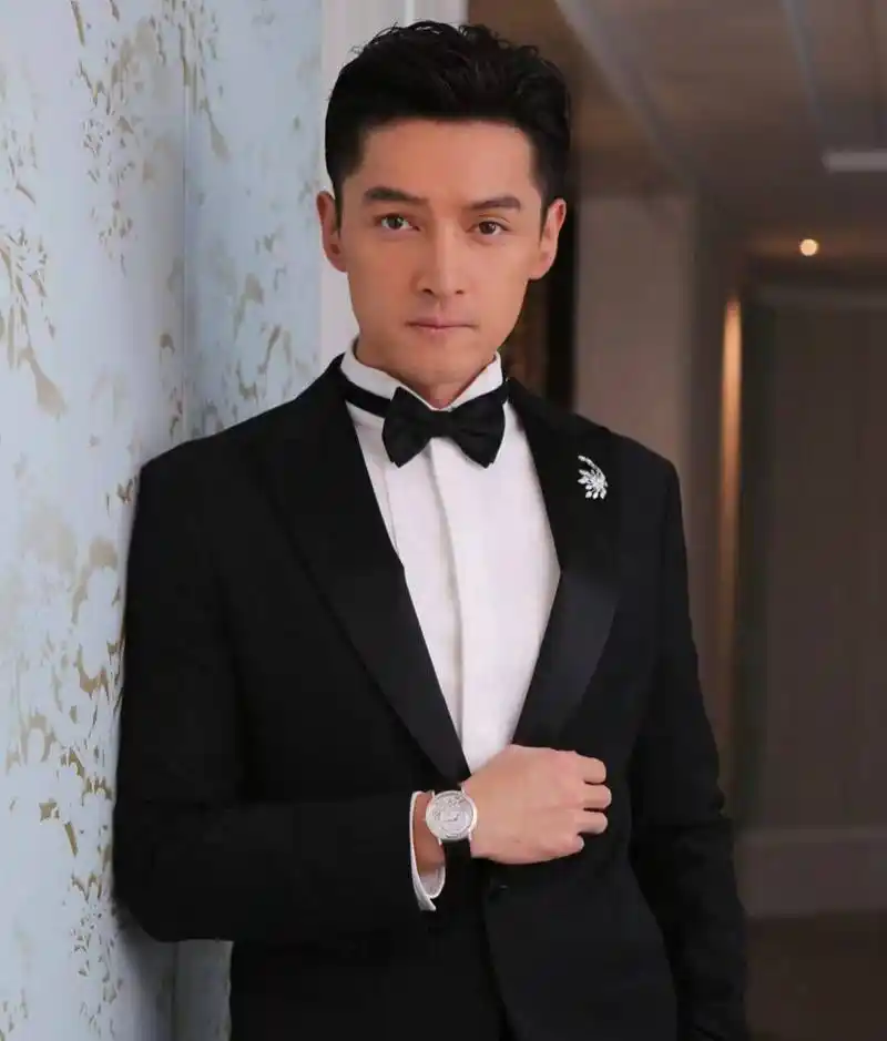 实力派男星胡歌时尚写真:高颜值高演技男神