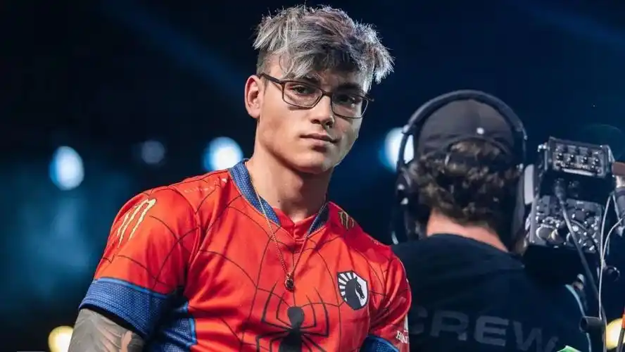 csgo壁纸发型总监twistzz