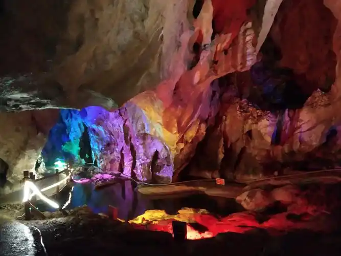 宜春市袁州区酌江溶洞