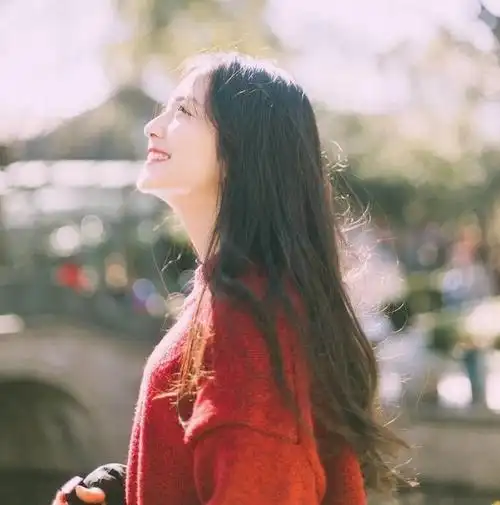 高清女头 女生头像 侧颜杀 by 浅唱低吟