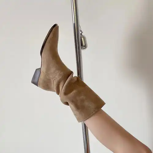 好飒夏天穿靴子回头率绝对是百分百滴