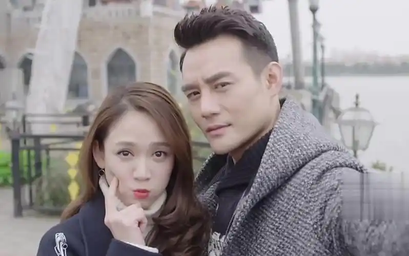 《放弃我抓紧我》爱情高手过招 王凯化身情话小百科