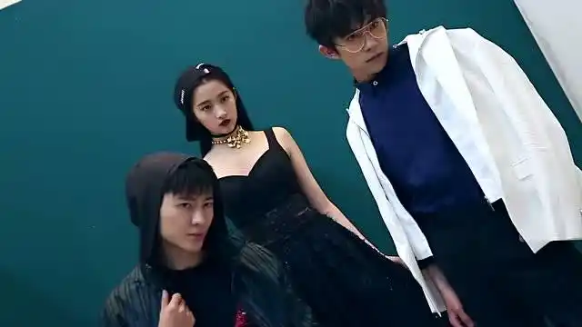 易烊千玺,关晓彤,王嘉:做中国新榜样