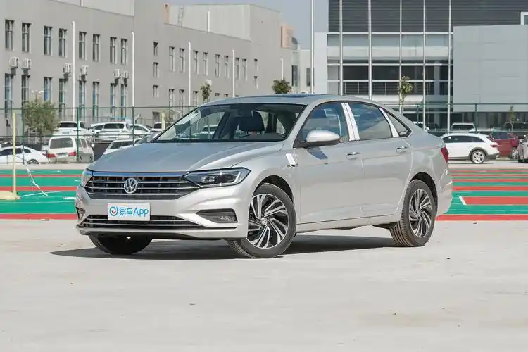 2021款速腾280tsi双离合超越版