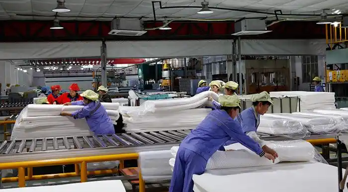 参观梦百合工厂