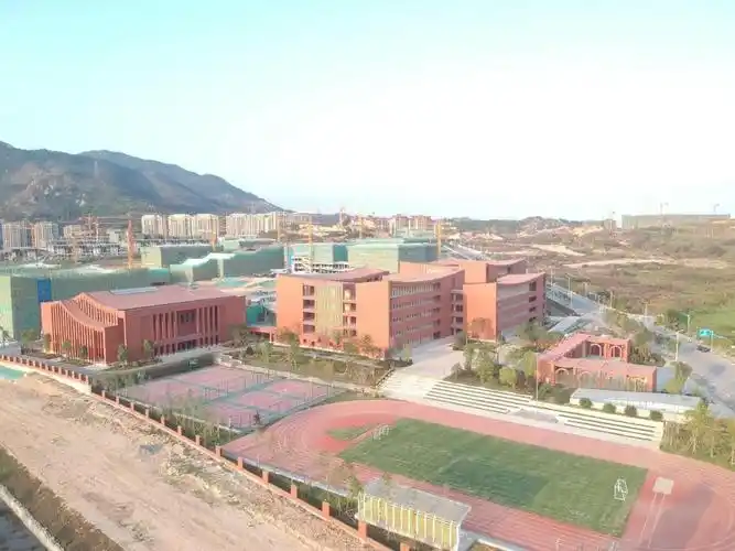 清华附中晋江学校小学部启用!