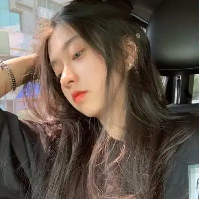 女生头像同一个人多张50张同一个人女生照片