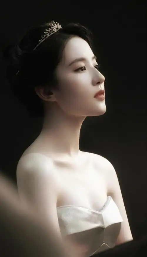 刘亦菲好美期待巴黎时装周美美的刘亦菲