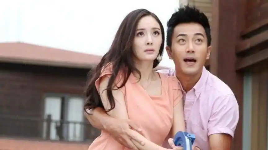 85后顶流小花杨幂与刘恺威分手后传出与魏大勋疑似恋情_小时候_同学