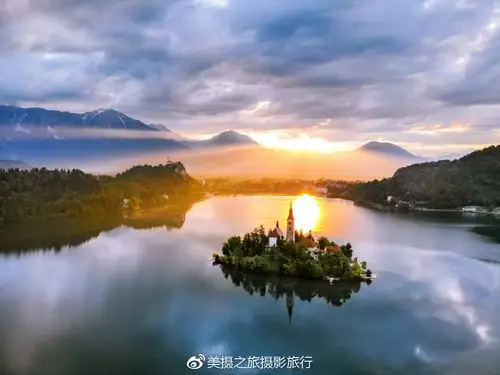 布莱德湖地球上最美的湖泊一生应去的地方