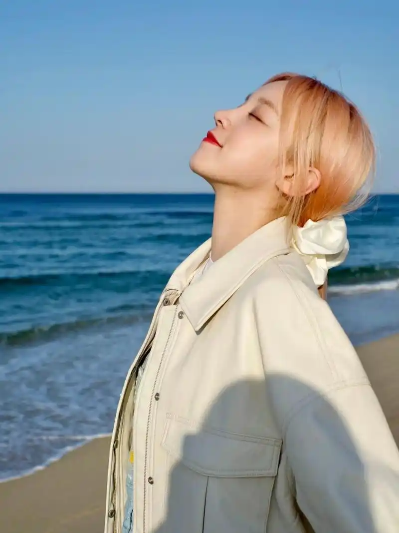 (g)i-dle宋雨琦神图 氛围感雨琦又来喽!雨琦的氛围感照片挥手就来.