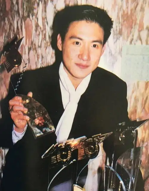 张学友照片(张学友照片年轻)-未解之谜-皓宇奇闻网