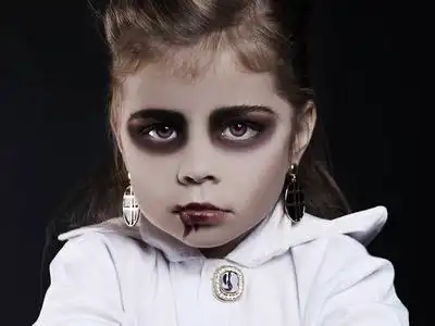 儿童吸血鬼图片