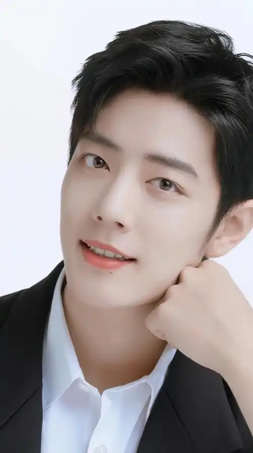 肖战清爽阳光,肖战开朗随性,肖战温暖平和,肖战呆萌可爱,肖战丰神俊朗