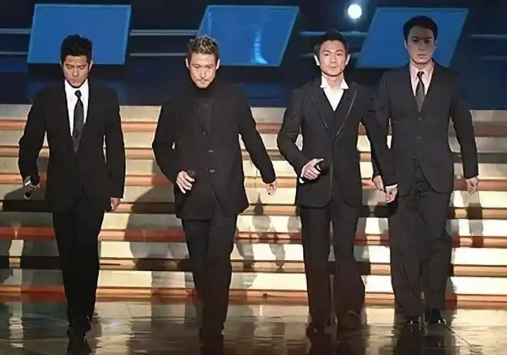 香港四大天王比身高黎明1米8最高最矮的是哪一位