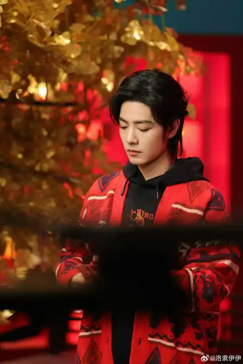 支持肖战影视综艺  肖战我喜欢你06  cr:logo