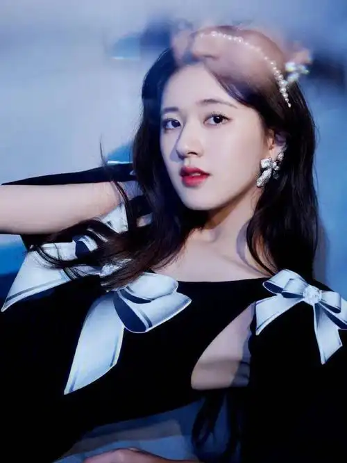 赵露思这张照片也太好看了吧