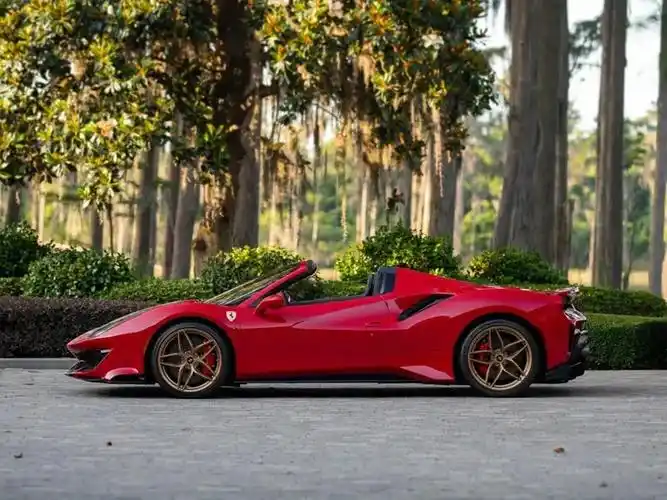 每日超跑系列:2020法拉利488 pista spider - 知乎