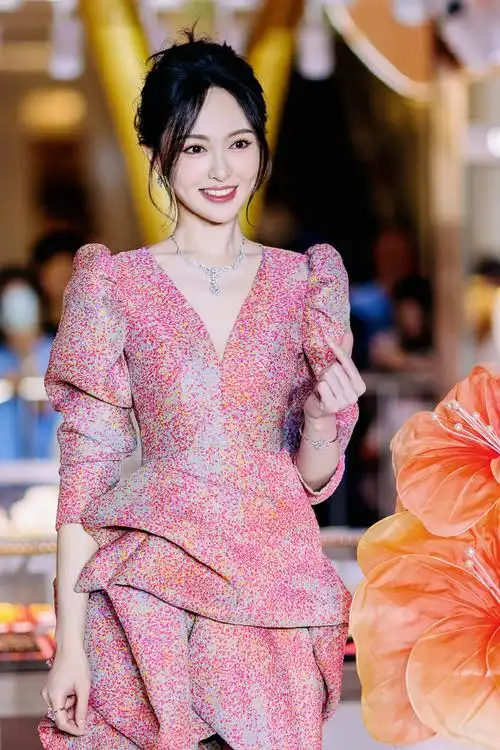 全糖520##唐嫣活动生图