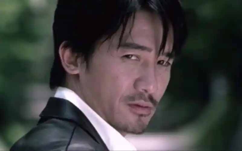 以为男人是混子,结果男人是卧底警察#无间道 #梁朝伟 #刘德华