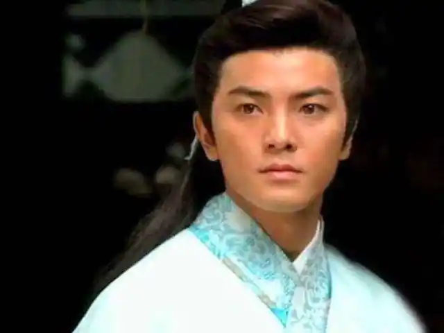 郑伊健因为帅所以红tvb给他开绿灯唱歌不行罗文也收徒力捧