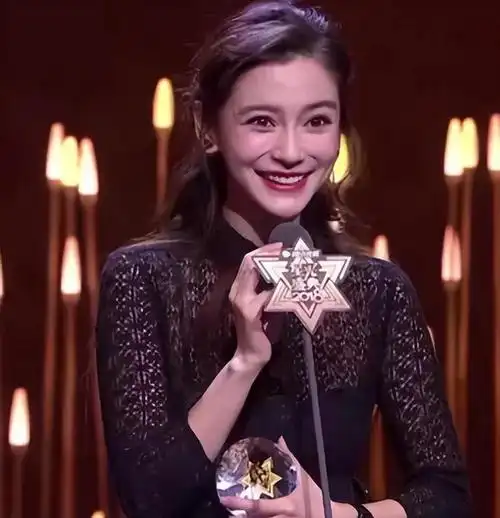 说话不带脑子这8位明星终为自己的草率发言付出了代价