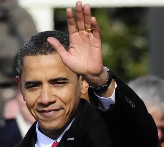 拍照摆剪刀手会致指纹遭窃