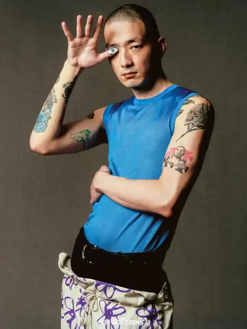 卷宗三月开季中日韩男模封面