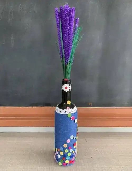 绿色环保变废为宝辛厝寮小学举行环保手工作品制作比赛