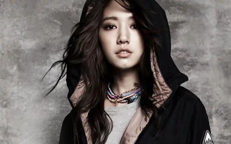 朴信惠最美的7张照片,时尚百变,最喜欢最后一张!