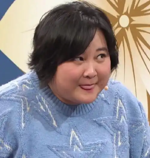 都说贾玲年轻时是校花我还不信当看到她18岁少女照我心动了